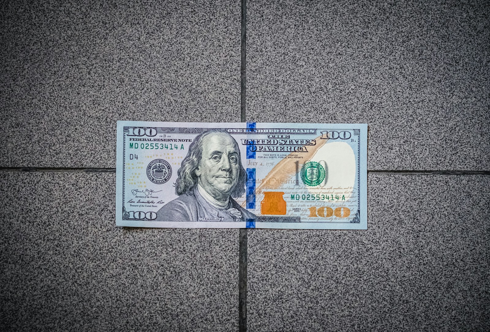 100 us dollar bill