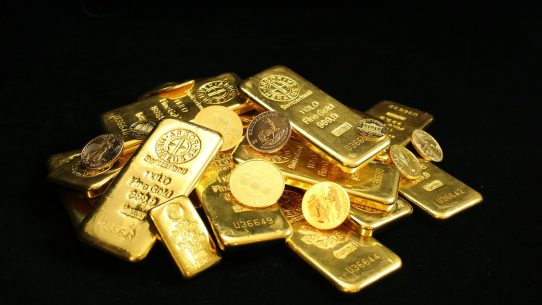 gold and silver round coins